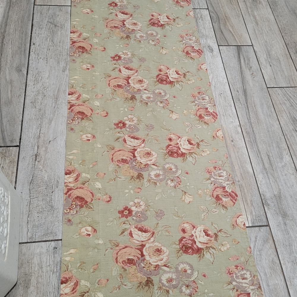 Vtg Platinum Collection Richloom Floral Orig.Scrn Cabbage Roses Curtain 21 X 118